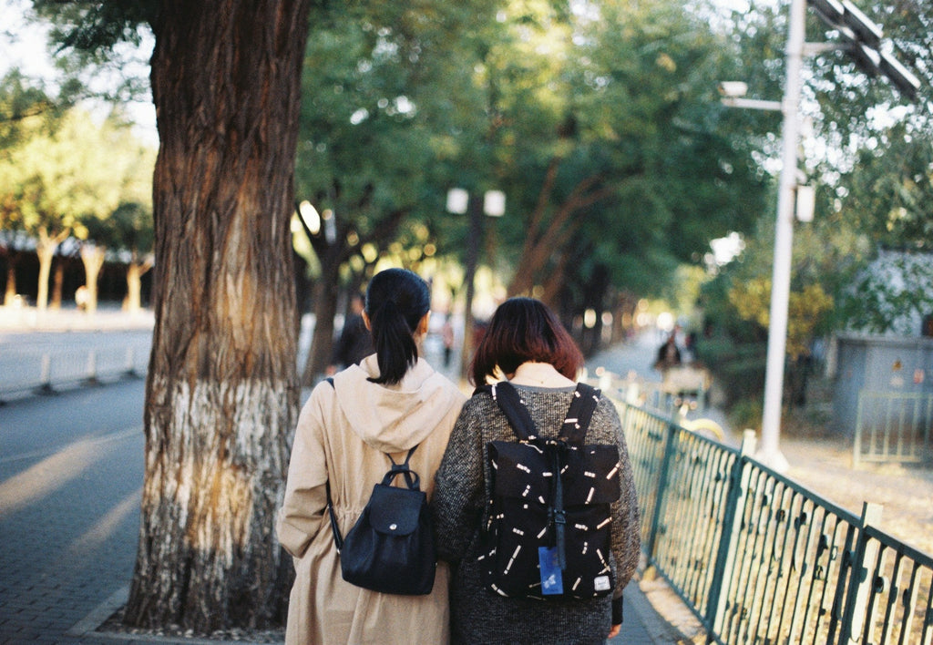 The Best Convertible 2-in-1 Bag for Women 2025: For Travel & Daily Use