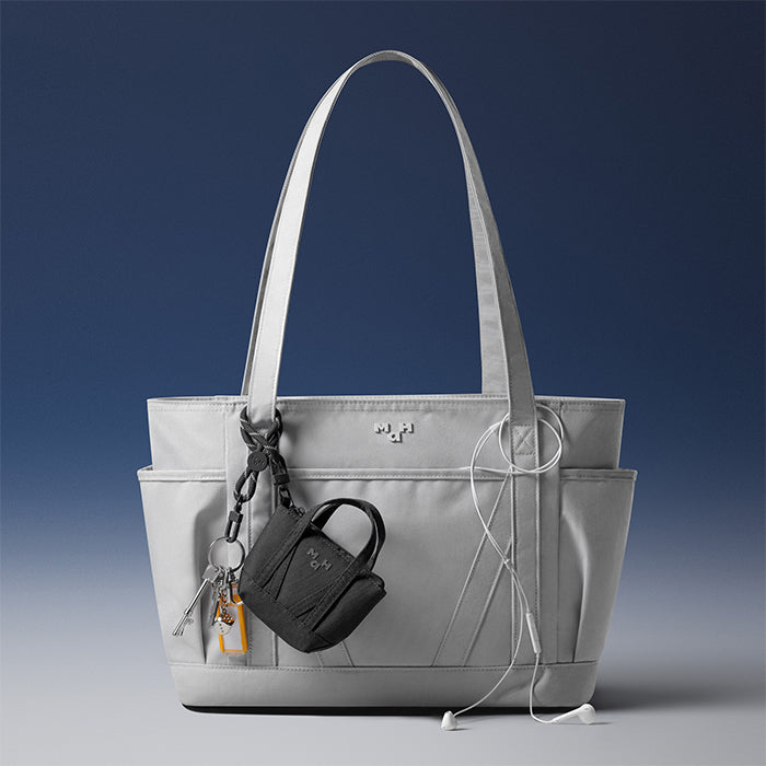 MaH Hull Bag Charm Wallet